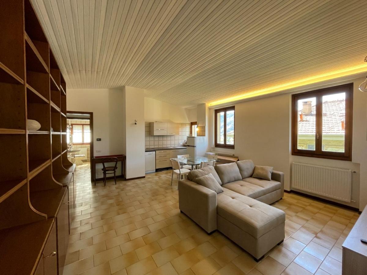 La Cascina Vista Lago Apartment โกโม ภายนอก รูปภาพ